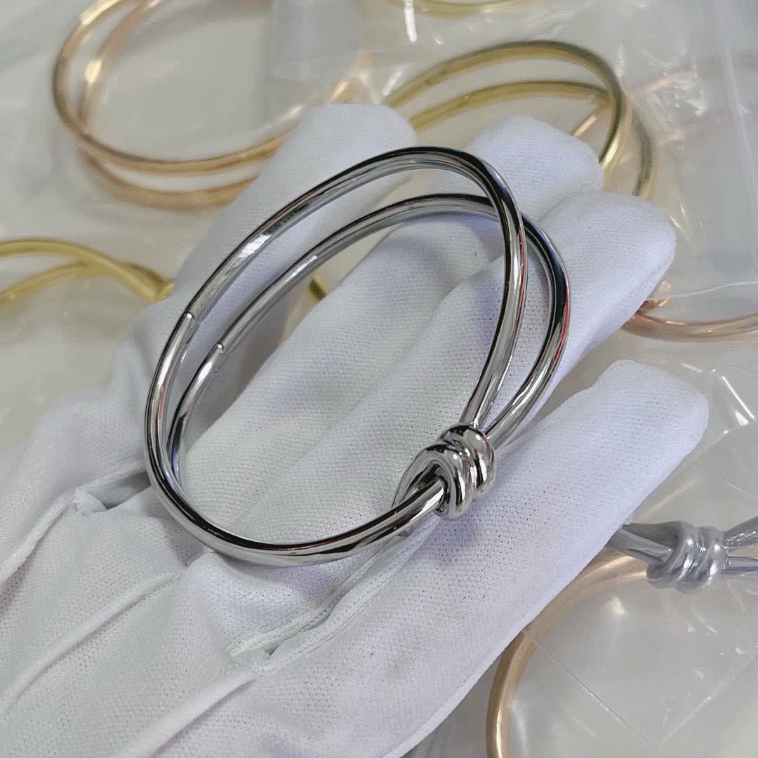 Tiffany & Co Gold Knot Bracelet